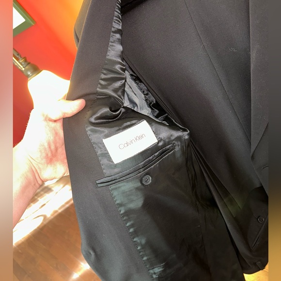 Calvin Klein Black Sport Coat and Pants Set - Picture 2 of 7